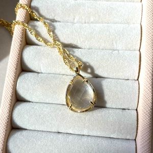 Kiri April Birthstone Necklace In Crystal